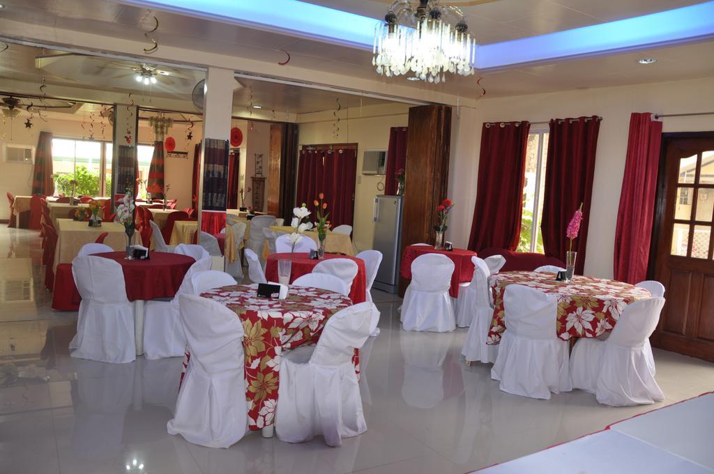D'Lucky Garden Inn & Suites Tiniguiban エクステリア 写真